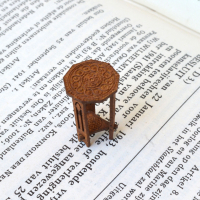 Arts & Crafts Bijzettafeltje